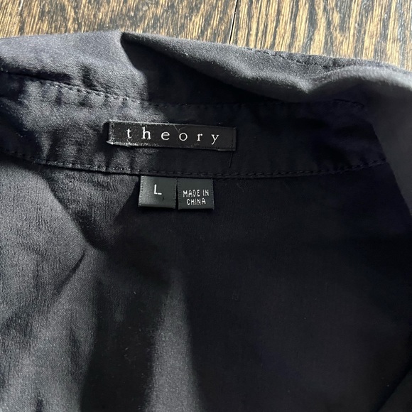 Theory button down - Picture 2 of 3